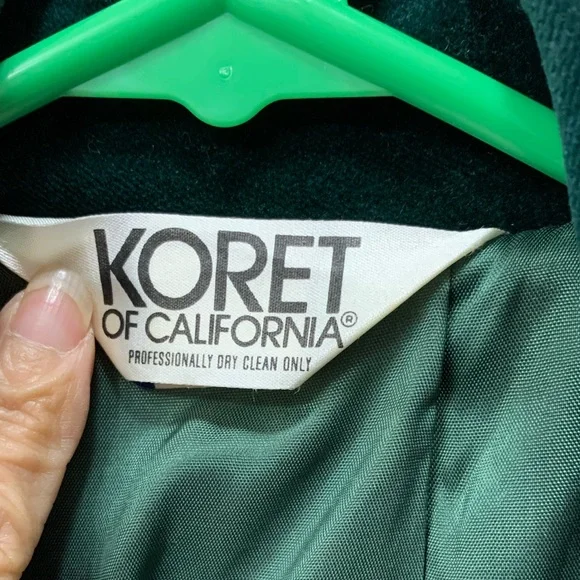 Vintage Koret Made in USA Dark Emerald Velvet Blazer - Picture 4 of 8